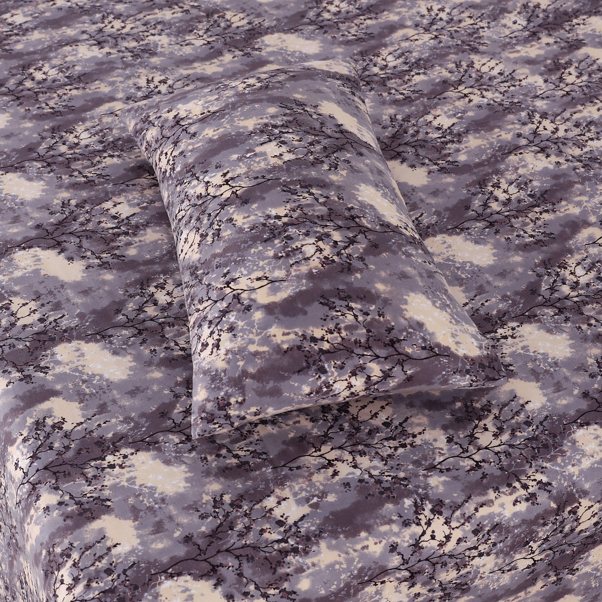 Luxury Printed Bedsheet